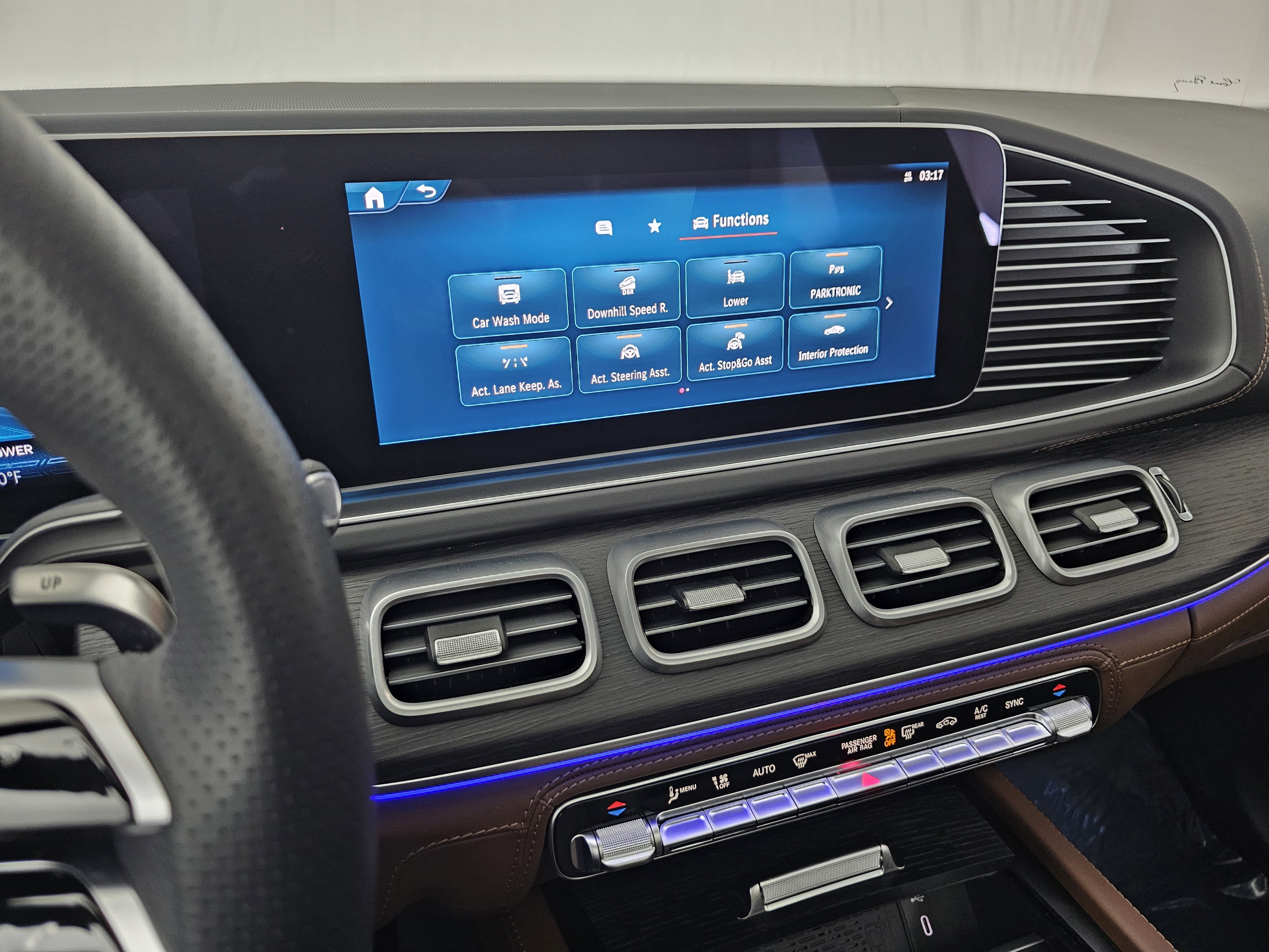 Certified 2025 Mercedes-Benz GLE 53 AMG 4MATIC image 42