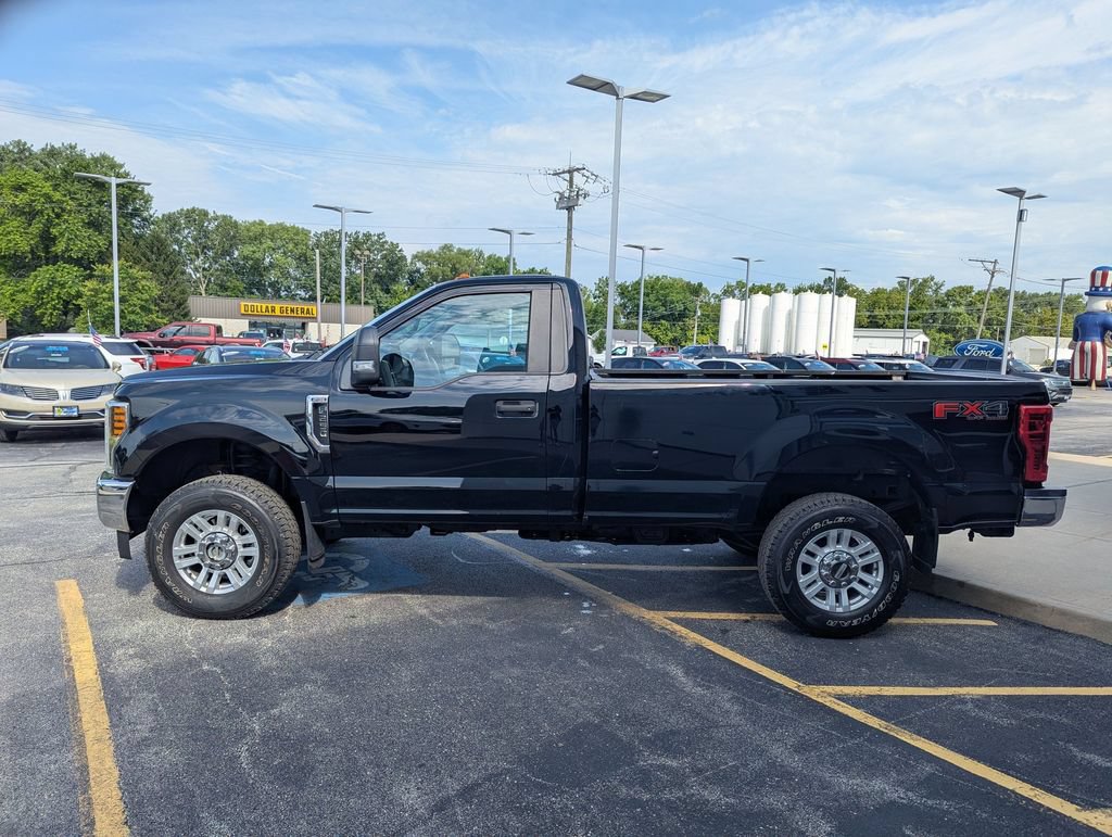 Used 2018 Ford F250 XL w/ STX Appearance Package AWD/4WD image 6