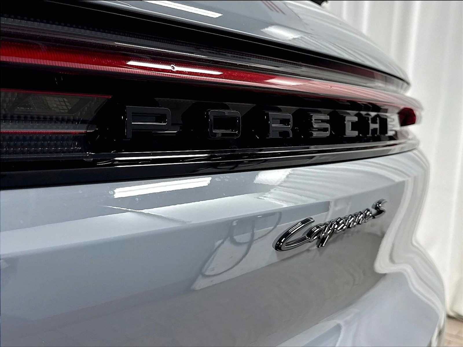 New 2026 Porsche Cayenne S AWD/4WD image 33