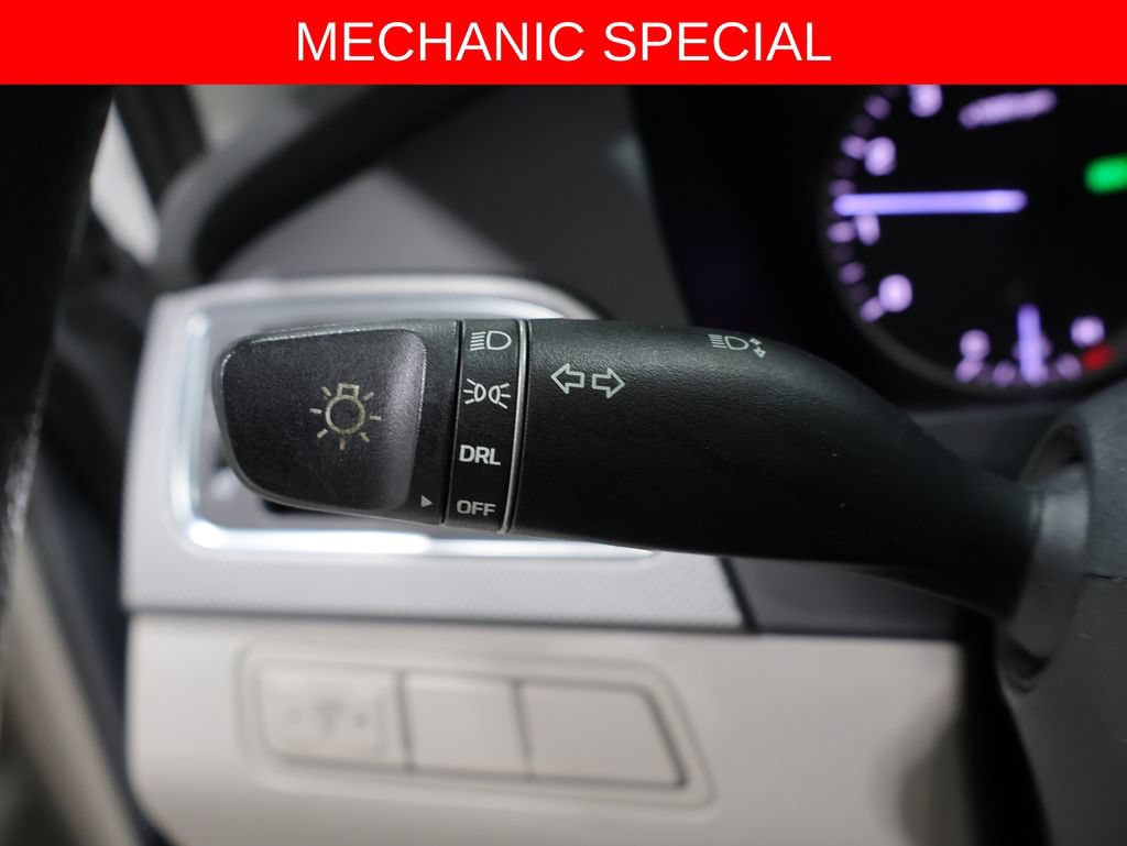 Used 2015 Hyundai Sonata SE FWD image 30