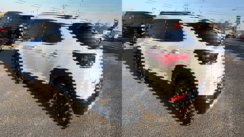 Used 2023 Chevrolet TrailBlazer LT image 6