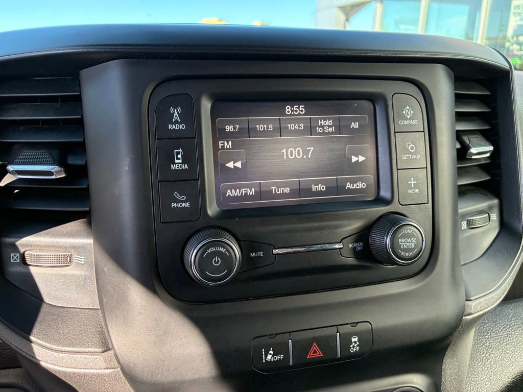 Used 2022 RAM 5500 Tradesman w/ Safety Group AWD/4WD image 17
