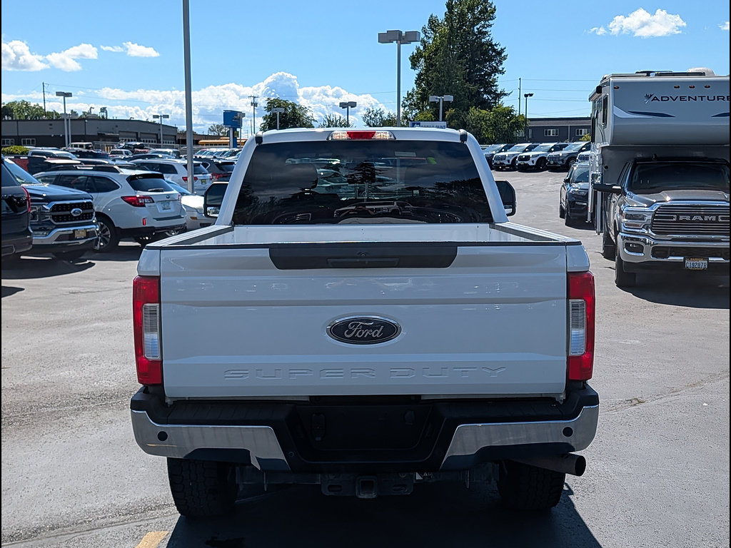 Used 2019 Ford F350 XLT w/ XLT Value Package AWD/4WD image 6
