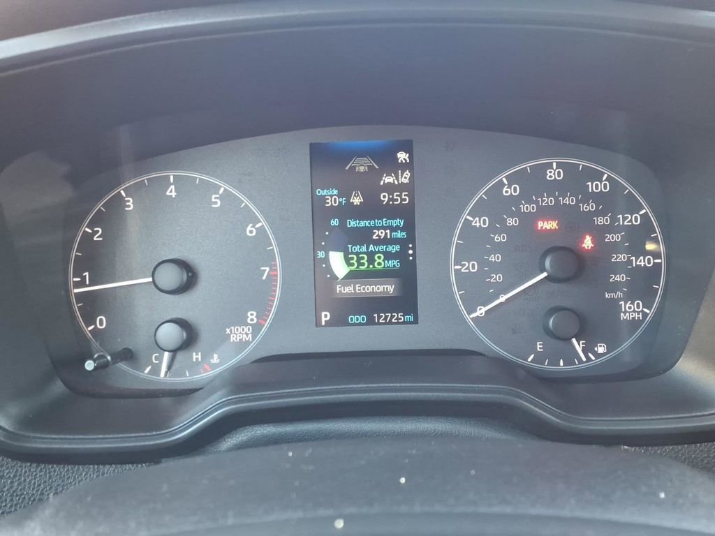 Certified 2025 Toyota Corolla LE image 30