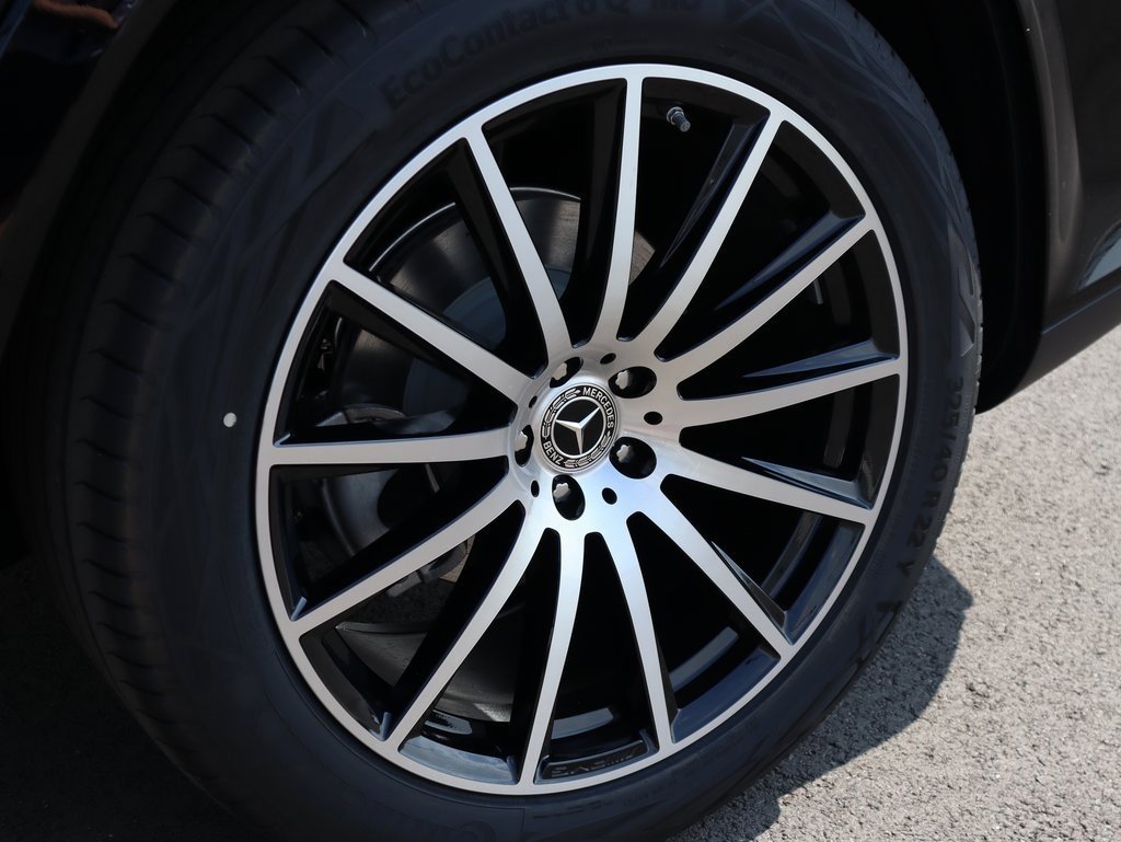 New 2026 Mercedes-Benz GLS 580 4MATIC image 51