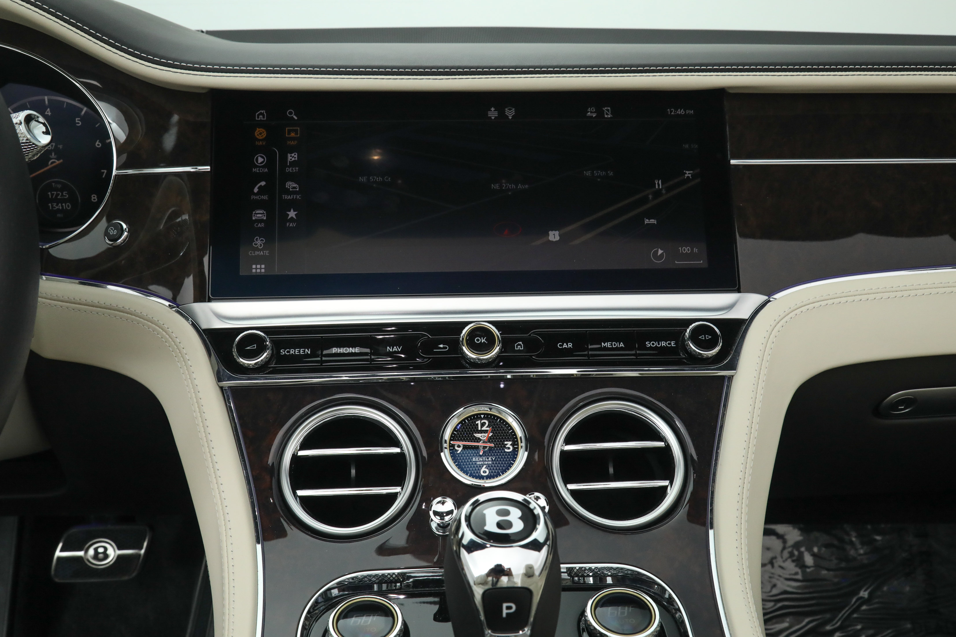 Used 2022 Bentley Continental GT AWD/4WD image 29