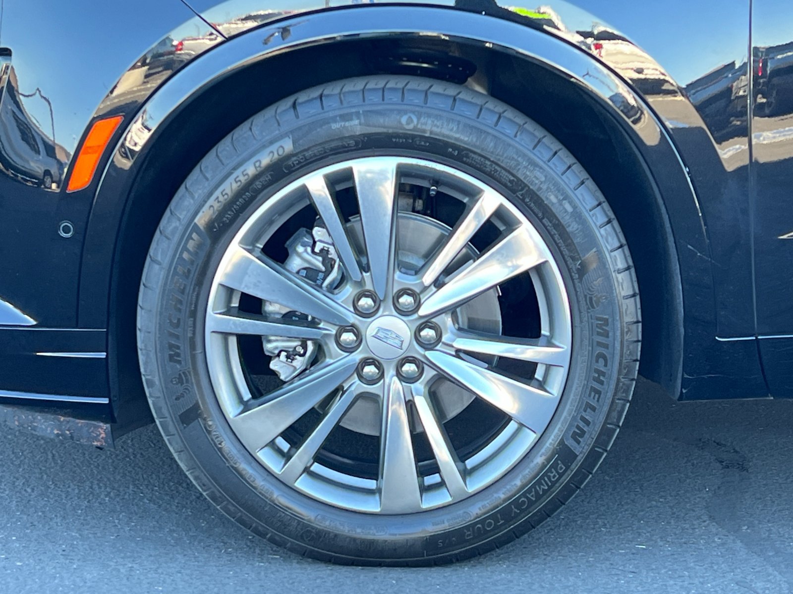Used 2021 Cadillac XT6 Premium Luxury FWD image 28