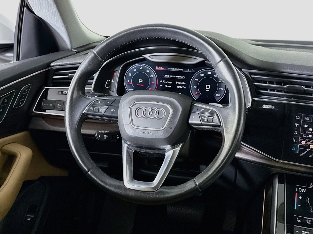 Used 2019 Audi Q8 Premium Plus w/ Premium Plus AWD/4WD image 10