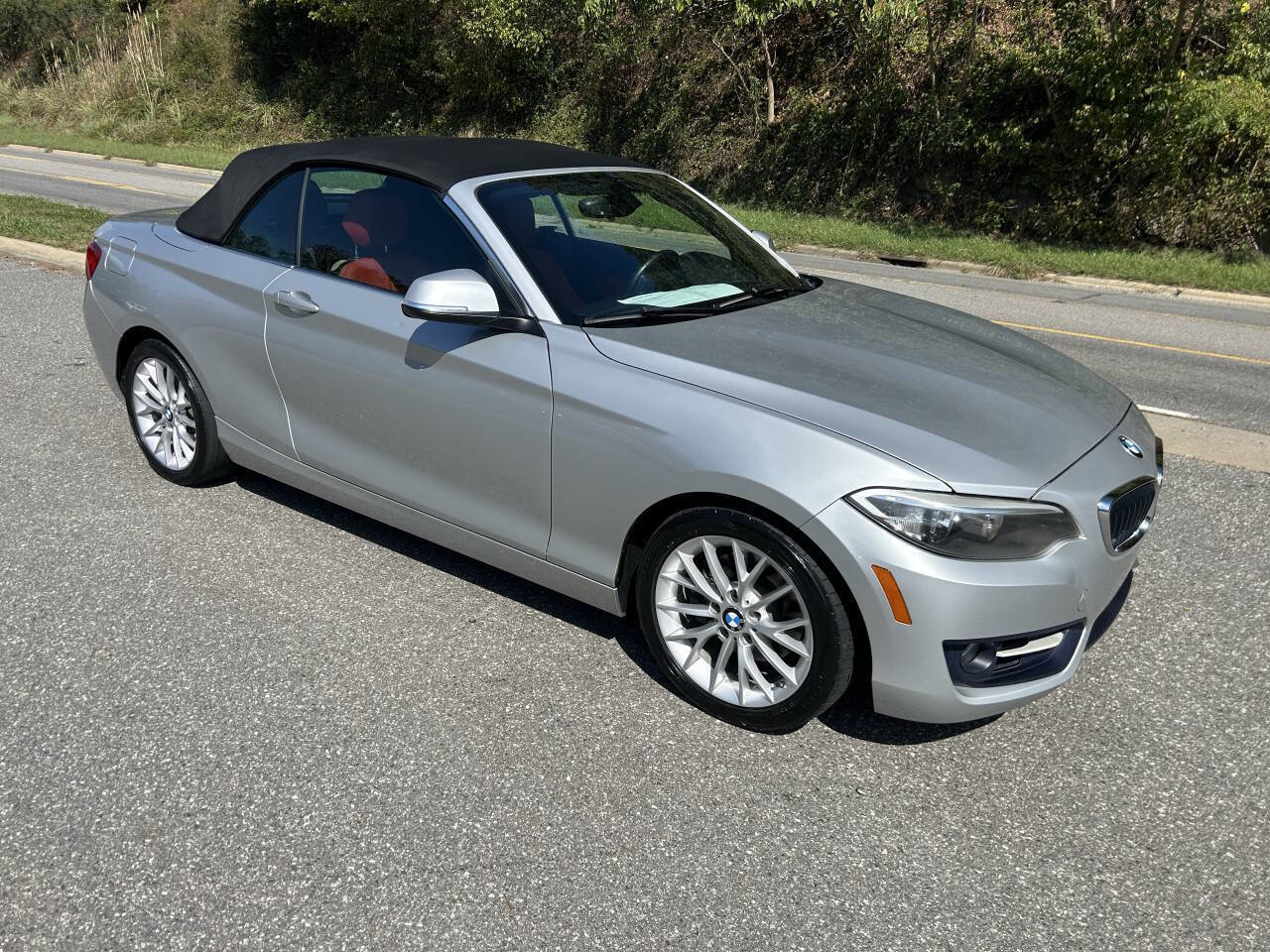 Used 2016 BMW 228i Convertible image 16