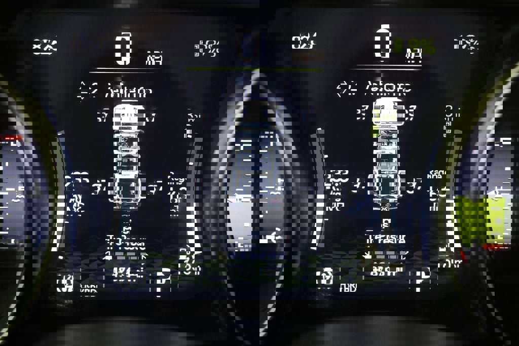 Used 2023 Jeep Wrangler Unlimited w/ Cold Weather Group image 19