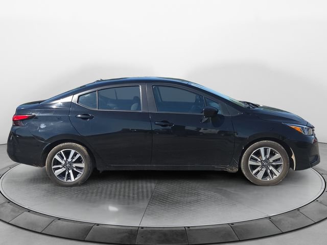 Used 2023 Nissan Versa SV FWD image 6