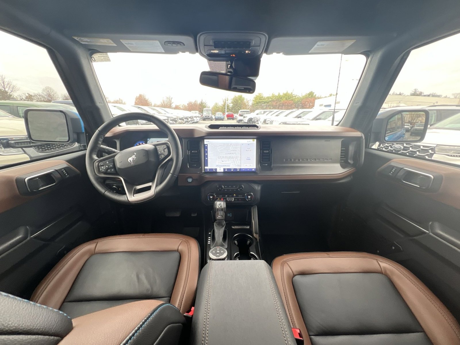 New 2024 Ford Bronco Outer Banks w/ Sasquatch Package image 23