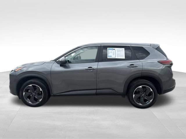 Used 2024 Nissan Rogue SV FWD image 4