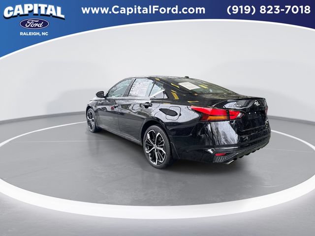 Used 2025 Nissan Altima 2.5 SR AWD/4WD image 6
