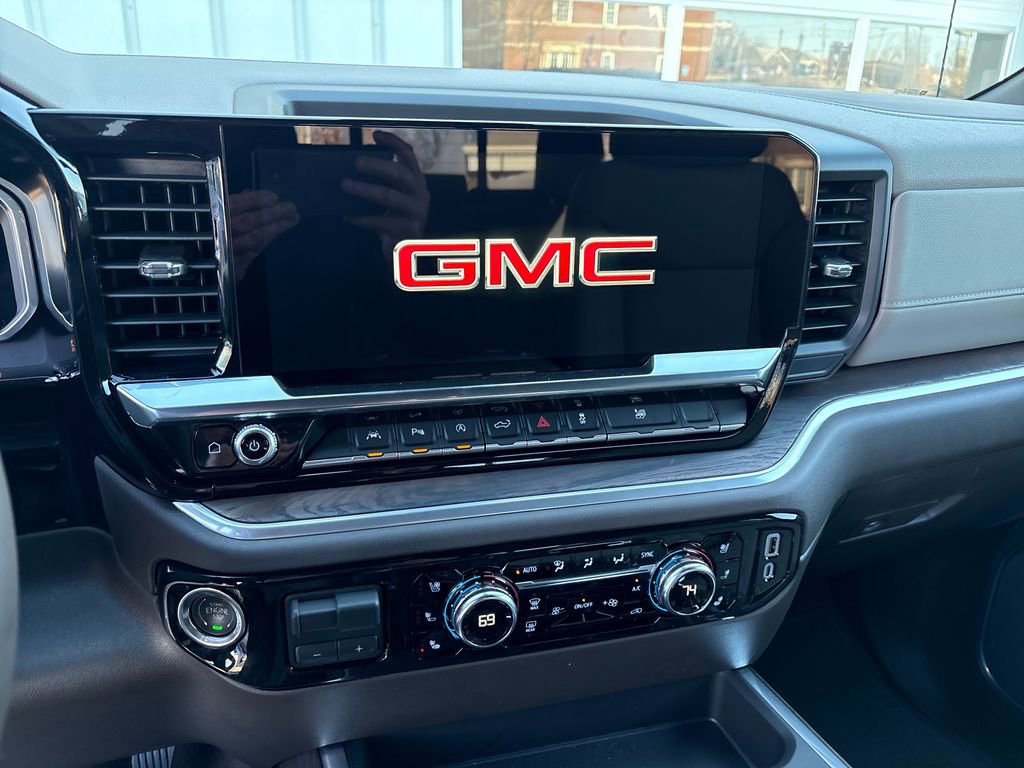 New 2026 GMC Sierra 1500 SLT w/ SLT Premium Plus Package image 22