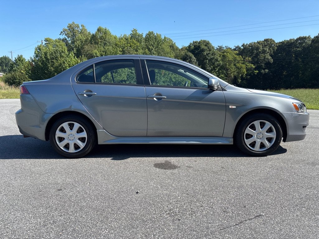 Used 2013 Mitsubishi Lancer ES FWD image 6