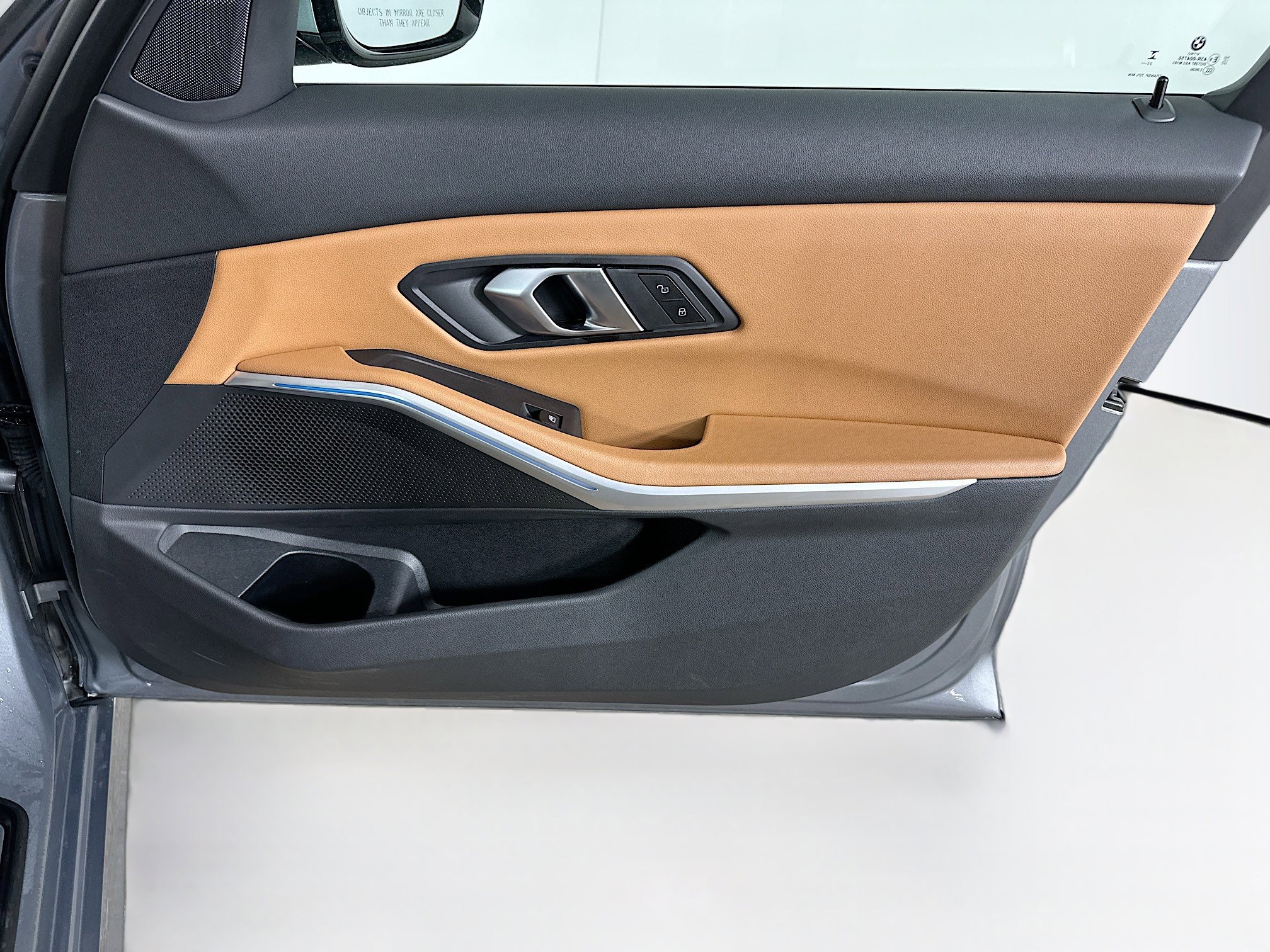 Used 2024 BMW 330i xDrive Sedan w/ Premium Package image 34