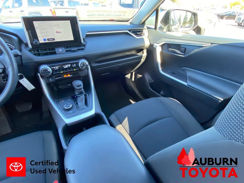 Certified 2025 Toyota RAV4 LE AWD/4WD image 24
