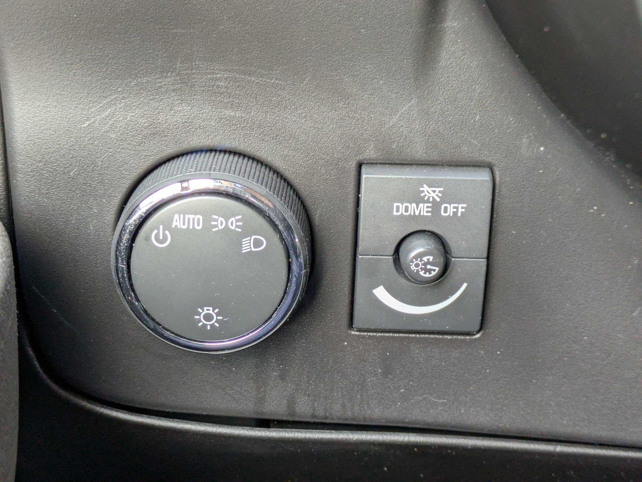 Used 2024 Chevrolet Express 2500 Work Van w/ Driver Convenience Package image 17