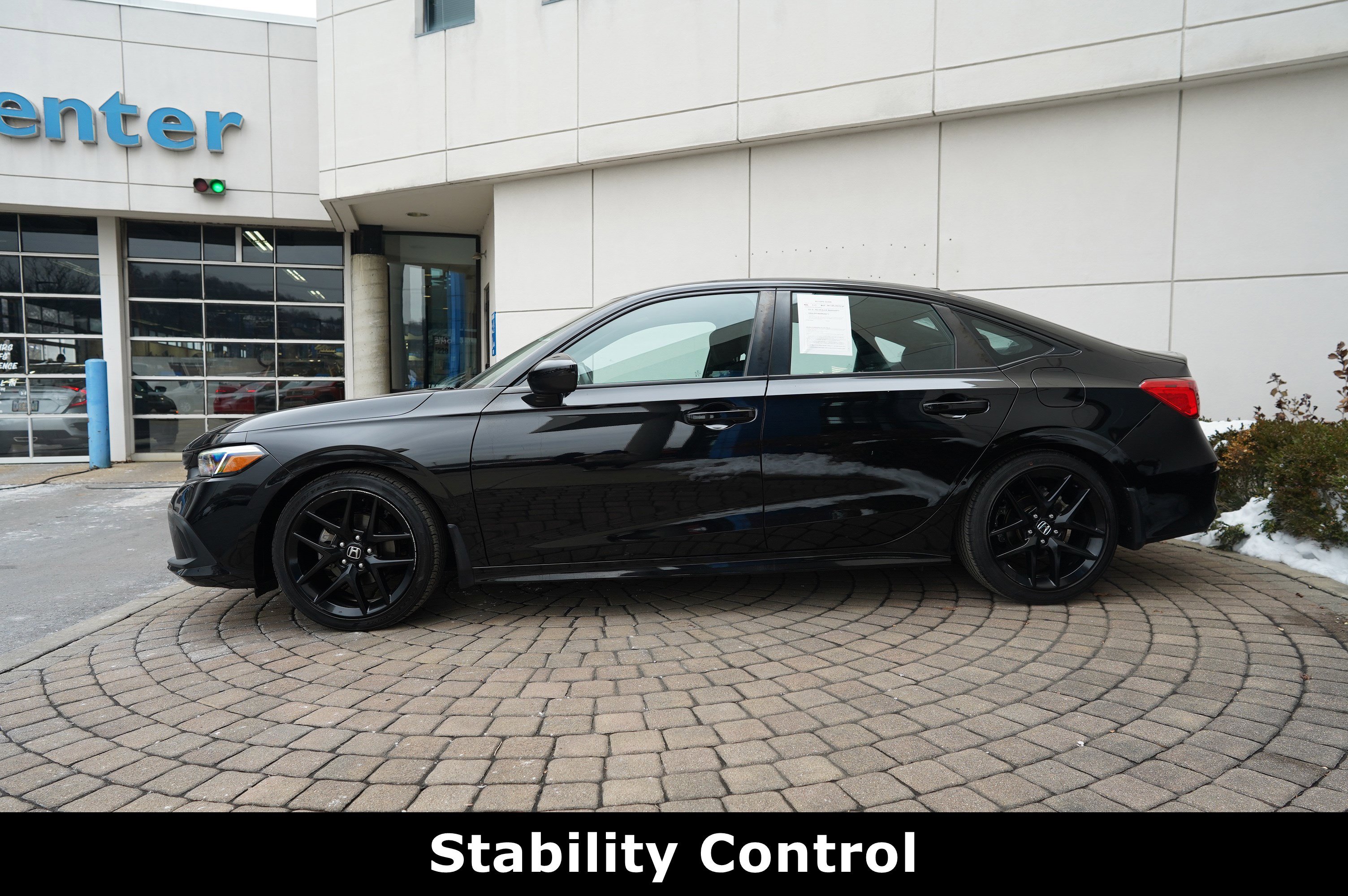 Used 2023 Honda Civic Sport image 18