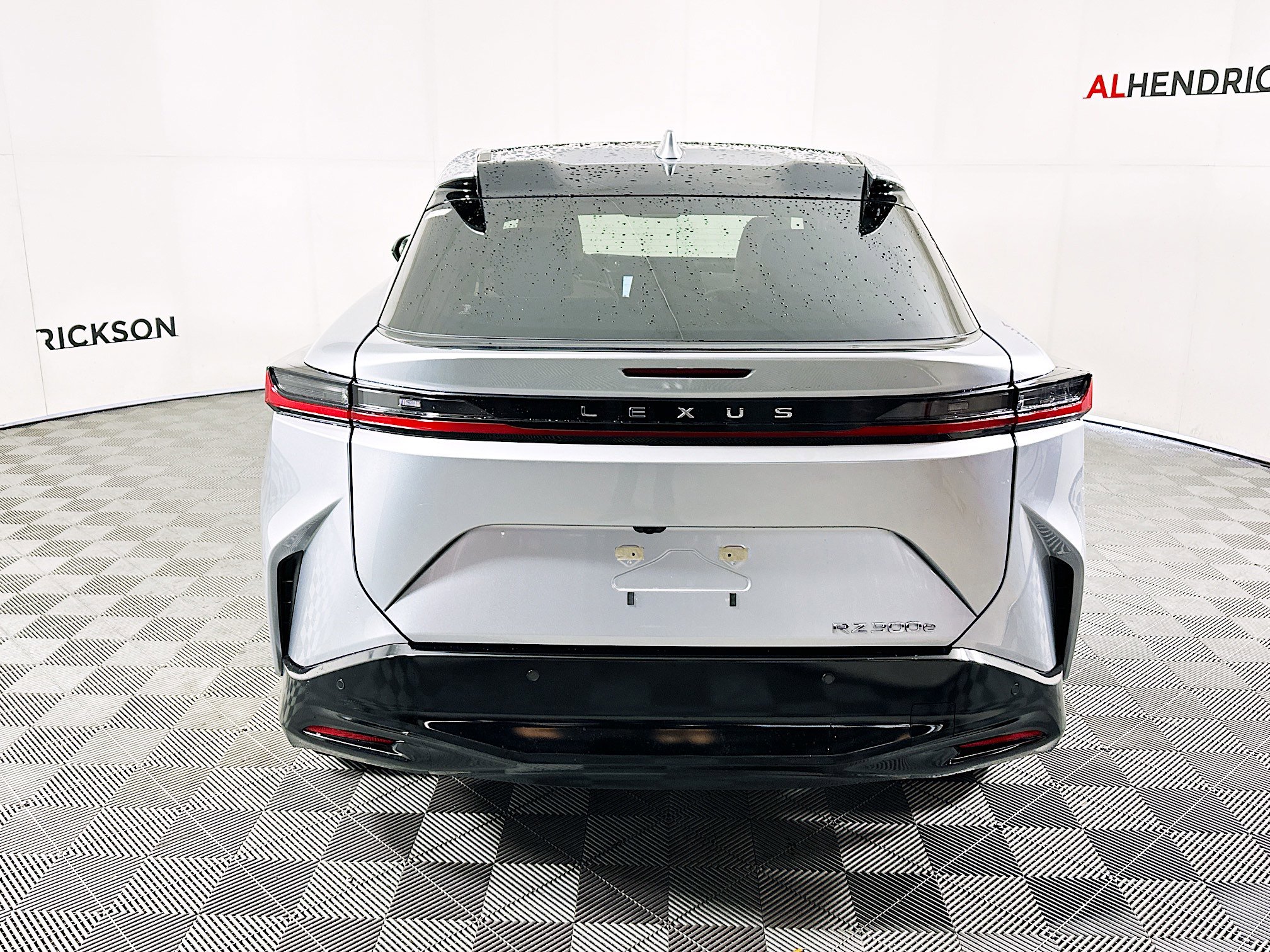 Used 2024 Lexus RZ 300e Premium w/ Accessory Package (Z1) image 4