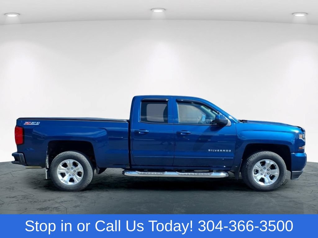 Used 2017 Chevrolet Silverado 1500 LT w/ All Star Edition AWD/4WD image 4