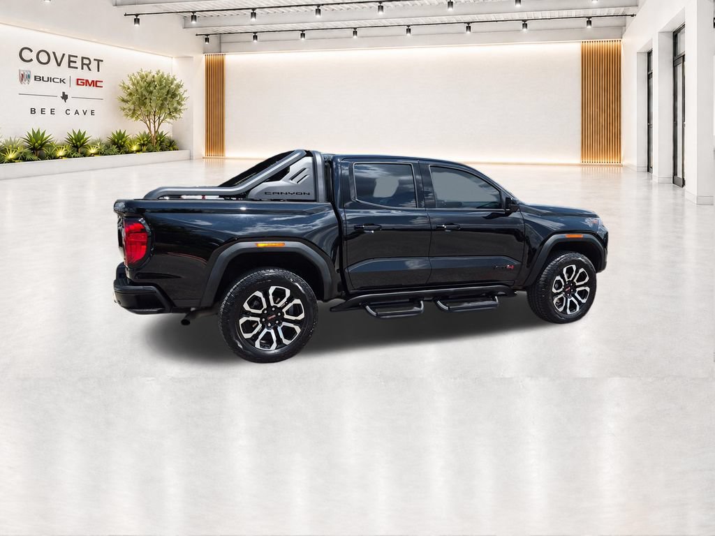 Used 2025 GMC Canyon AT4 w/ Nightfall Edition AWD/4WD image 15
