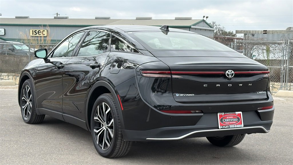 Certified 2024 Toyota Crown Limited image 9