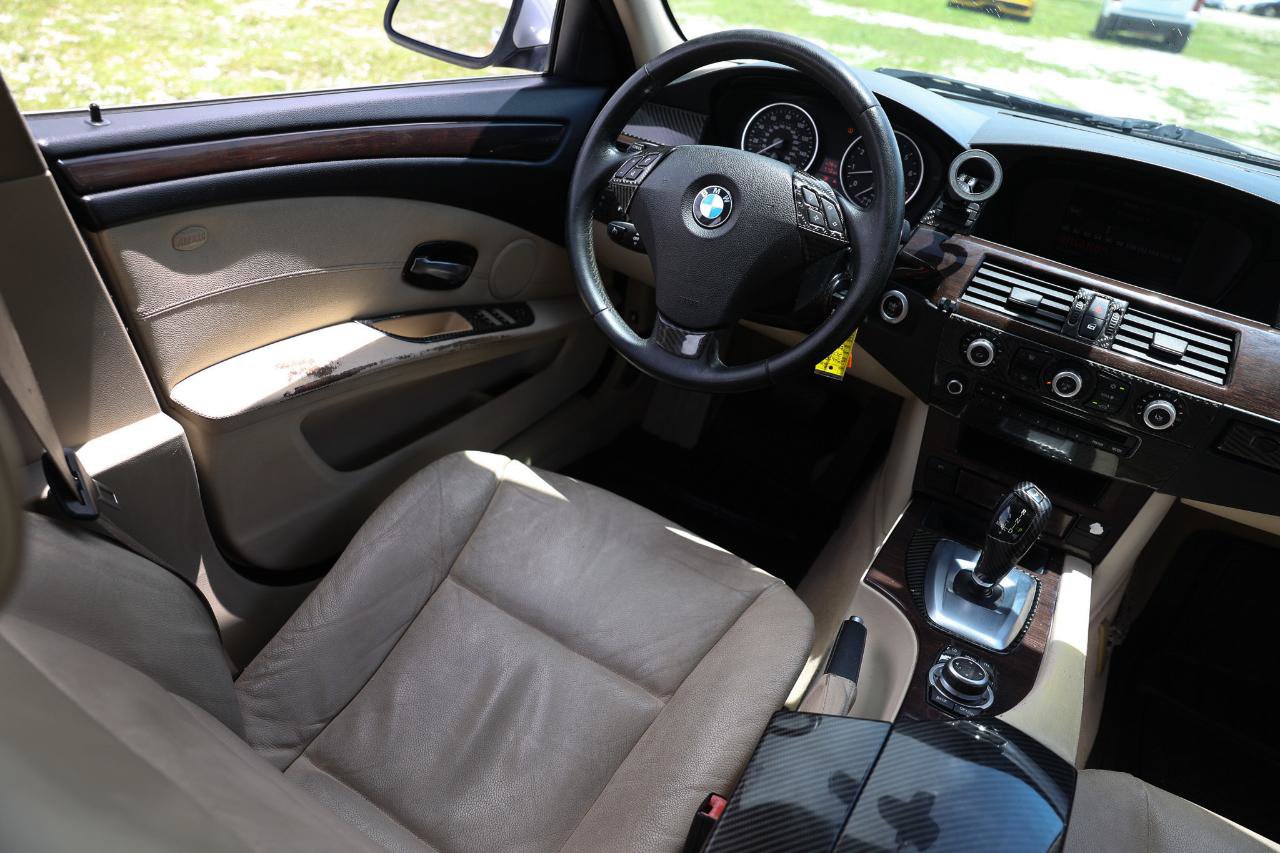 Used 2010 BMW 528i Sedan RWD image 20