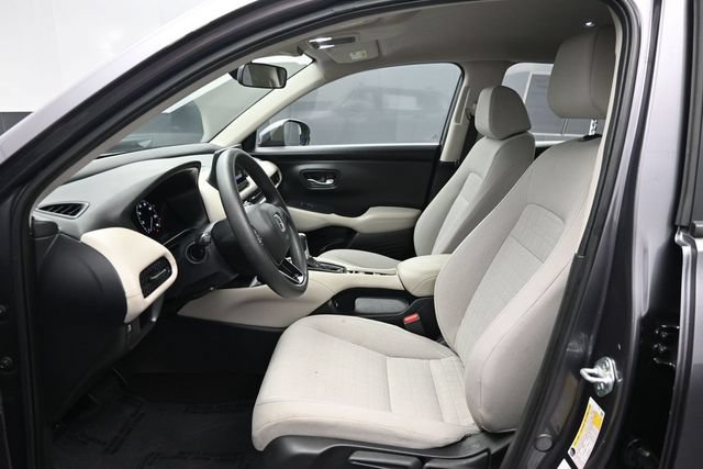 Used 2023 Honda HR-V LX image 6