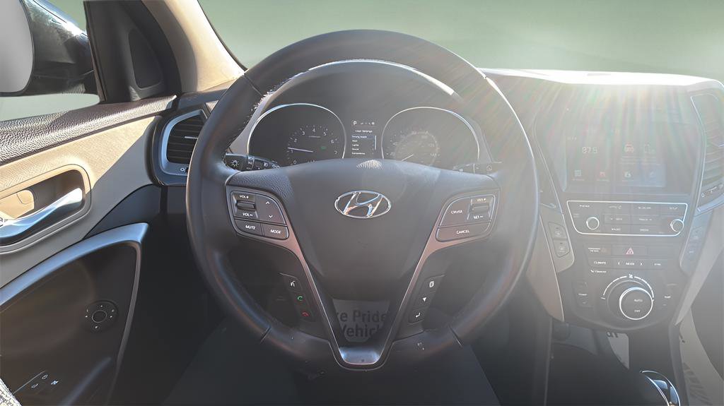 Used 2017 Hyundai Santa Fe Sport image 11