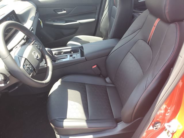 New 2026 Nissan Sentra SR w/ SR Premium Package FWD image 20