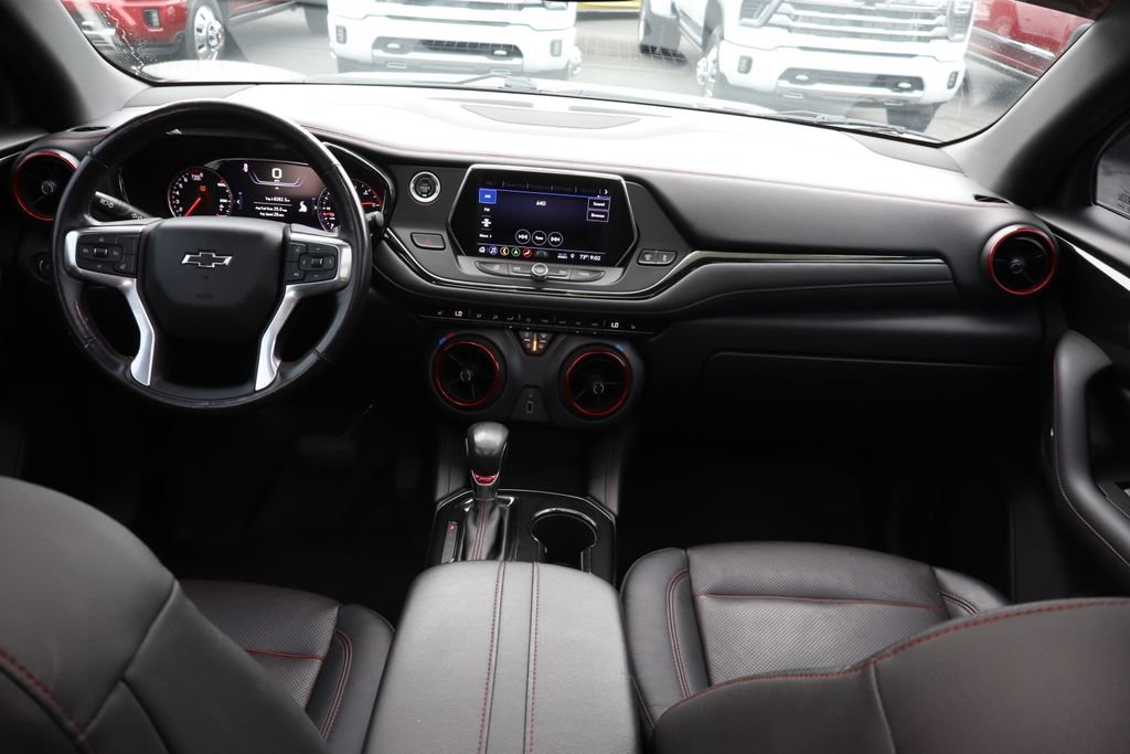 Used 2019 Chevrolet Blazer RS w/ Sun and Wheels Package FWD image 18