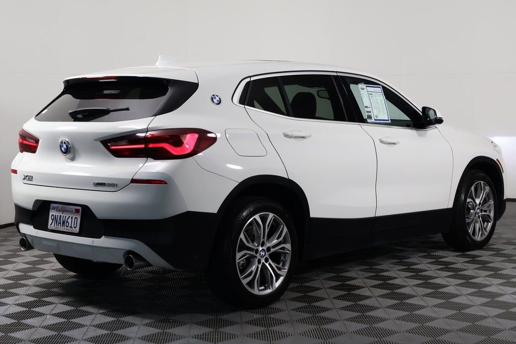 Used 2022 BMW X2 sDrive28i w/ Convenience Package image 4
