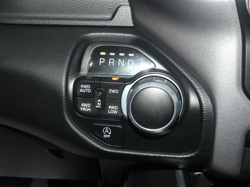 Used 2023 RAM 1500 Big Horn AWD/4WD image 34