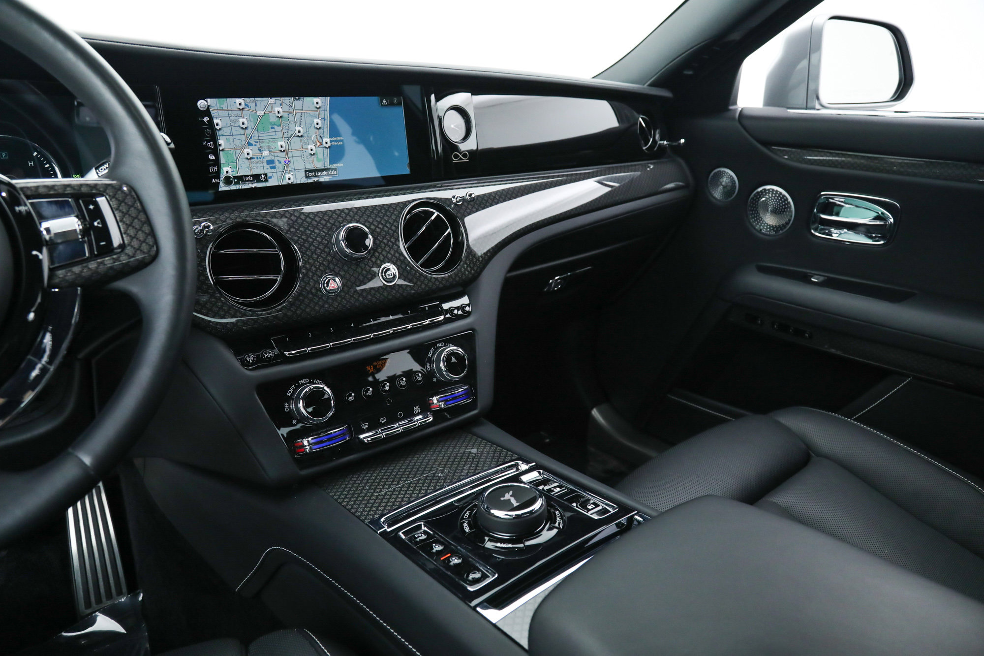 Used 2023 Rolls-Royce Ghost Black Badge image 34