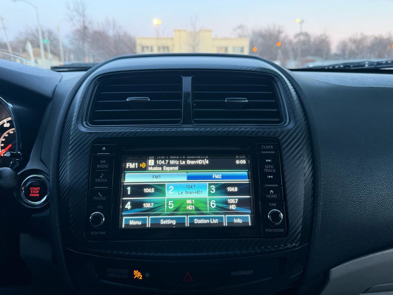 Used 2017 Mitsubishi Outlander Sport SE image 12