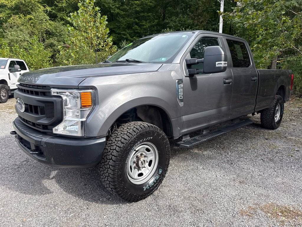 Used 2022 Ford F250 XL w/ Power Equipment Group AWD/4WD image 3