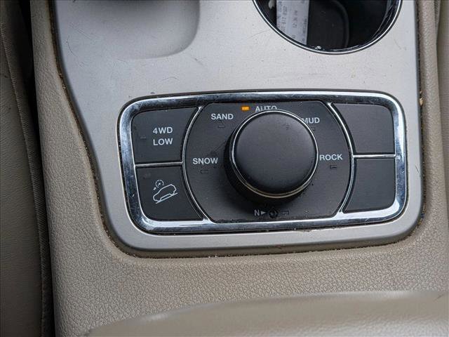 Used 2014 Jeep Grand Cherokee Limited image 12