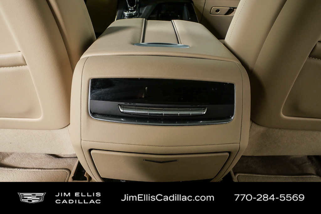 Used 2024 Cadillac Escalade Premium Luxury image 20