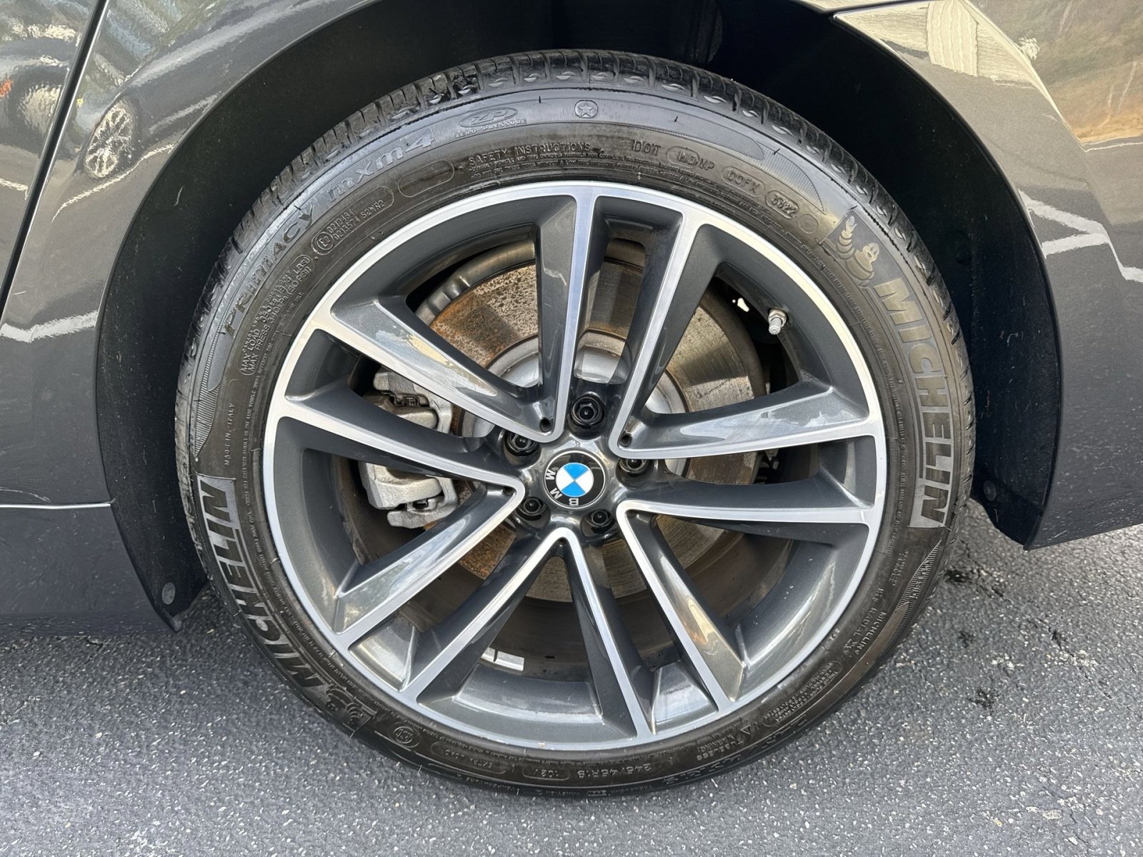 Used 2020 BMW 750i xDrive w/ Autobahn Package image 26