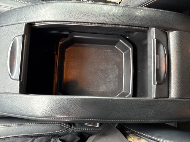 Used 2016 Toyota Highlander Limited image 28