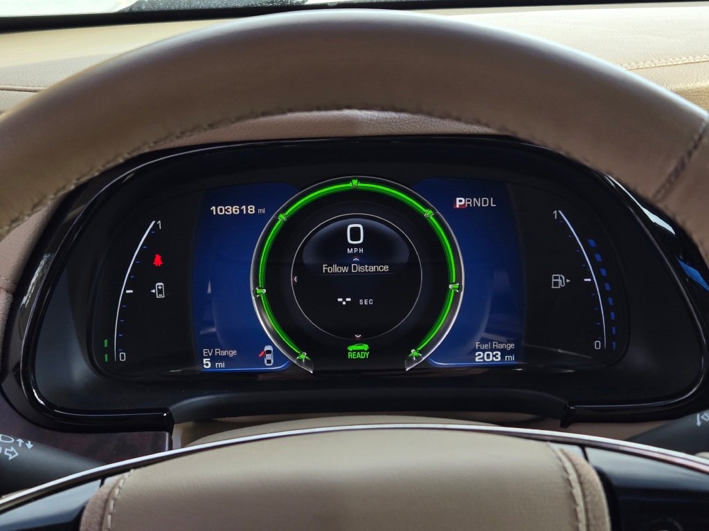 Used 2016 Cadillac ELR image 25