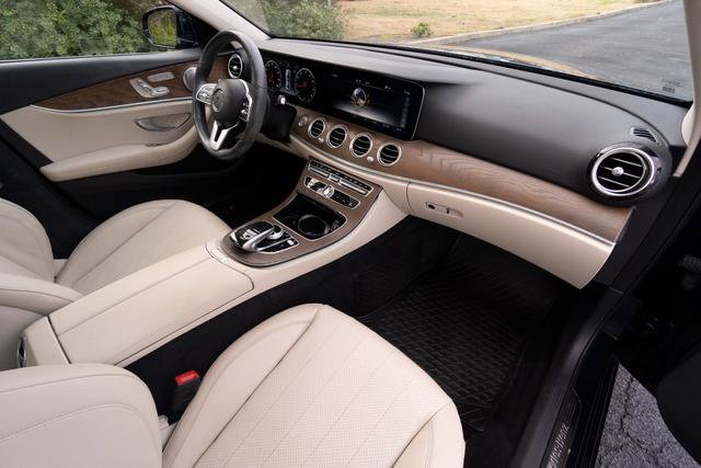 Used 2020 Mercedes-Benz E 350 Sedan image 26