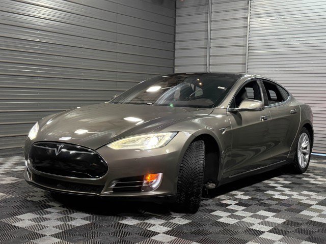 Used 2015 Tesla Model S 85 image 37