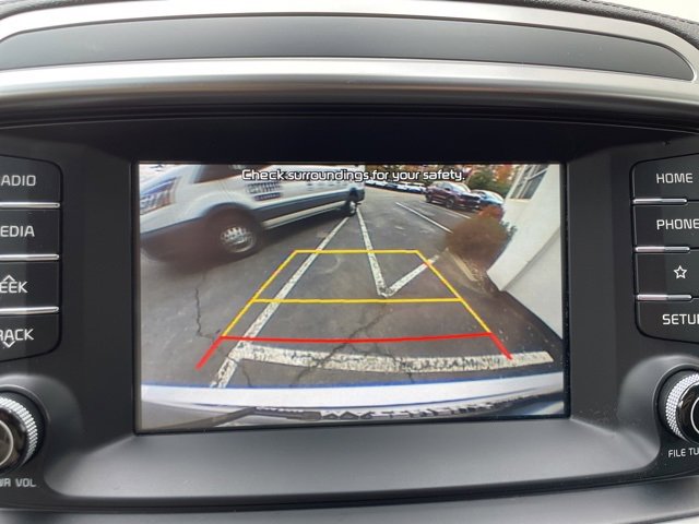 Used 2020 Kia Sorento EX image 18