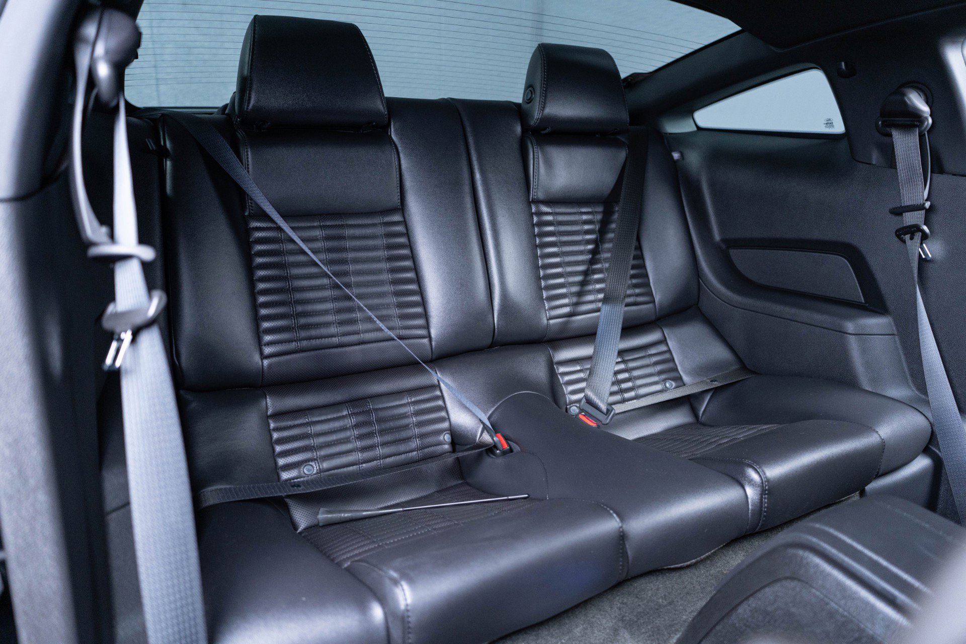 Used 2012 Ford Mustang Shelby GT500 w/ SVT Performance Pkg RWD image 50
