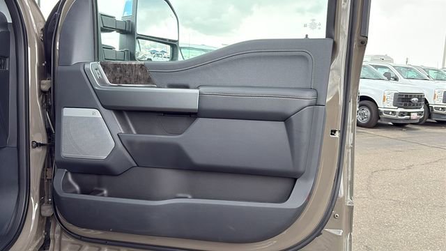 New 2026 Ford F350 Lariat w/ Chrome Package AWD/4WD image 10