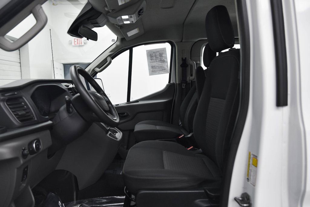 Used 2023 Ford Transit 350 XLT image 12