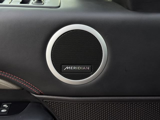 Used 2018 Land Rover Discovery HSE AWD/4WD image 25
